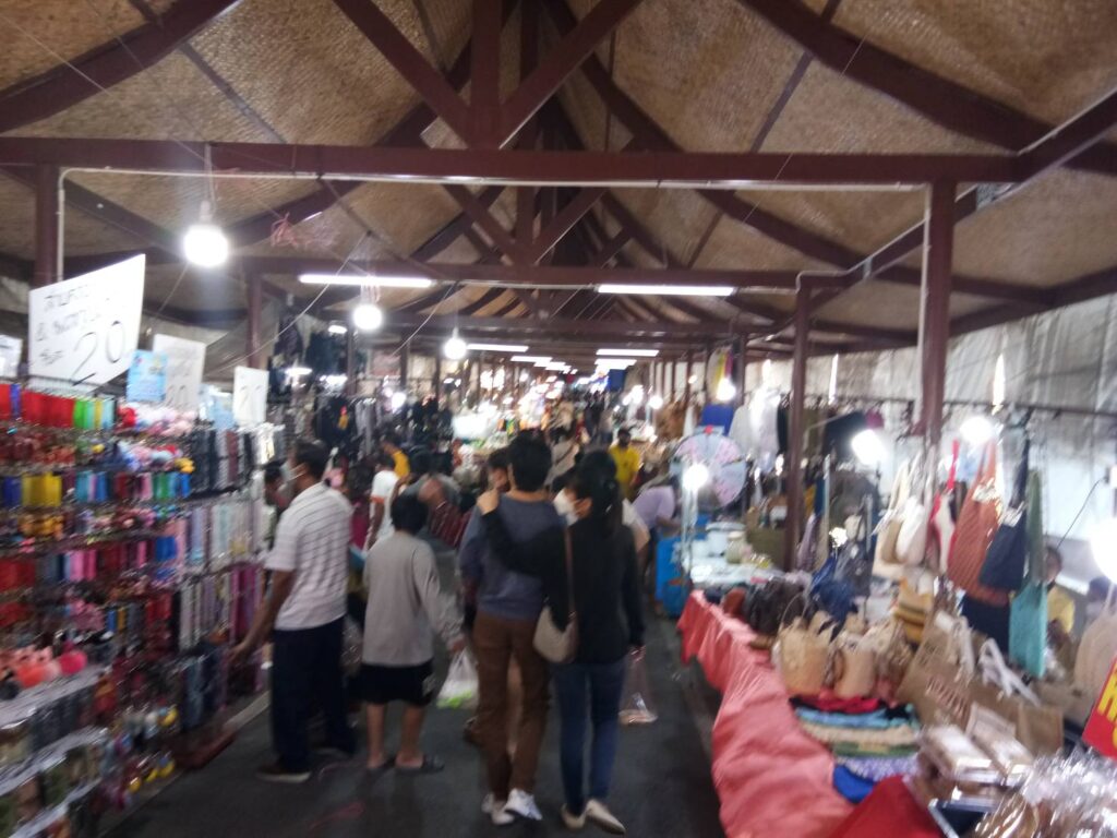 local bangkrachao market